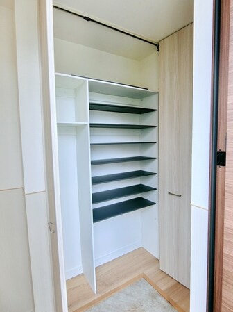 ウエストコート日野の物件内観写真